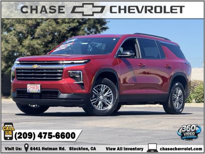 Certified 2025 Chevrolet Traverse LT