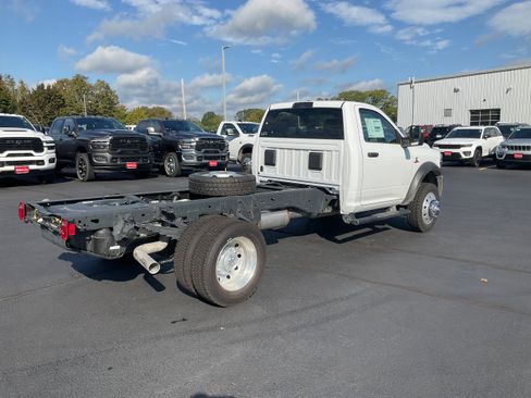 New 2026 RAM 5500 Tradesman w/ Chrome Appearance Group image 6
