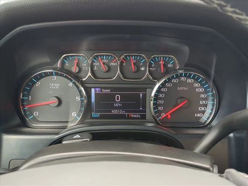 Used 2018 Chevrolet Silverado 1500 LT w/ Texas Edition image 6