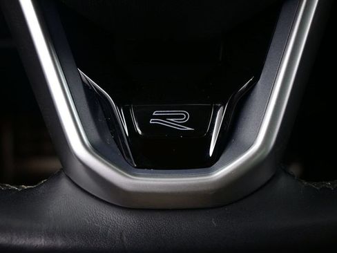 Used 2024 Volkswagen Atlas SEL Premium R-Line AWD/4WD image 33