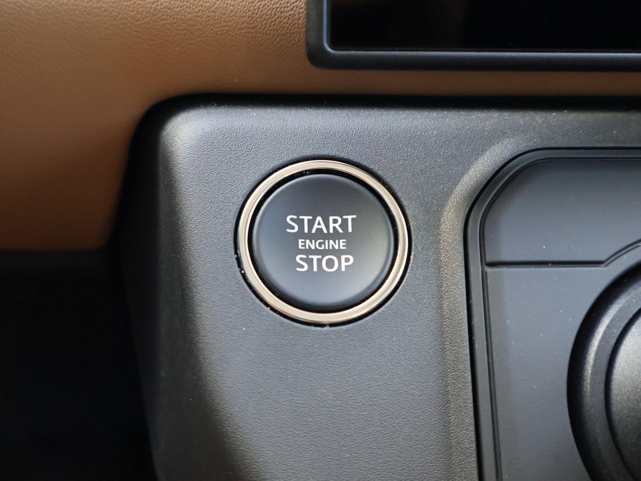 Used 2026 Land Rover Defender 110 X-Dynamic SE AWD/4WD image 23