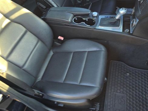 Used 2009 Mercedes-Benz C 300 Sedan image 8
