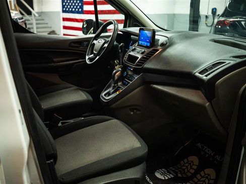 Used 2020 Ford Transit Connect XL FWD image 11