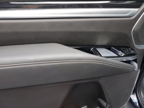 Certified 2025 Cadillac Escalade Sport w/ Touring Package AWD/4WD image 18