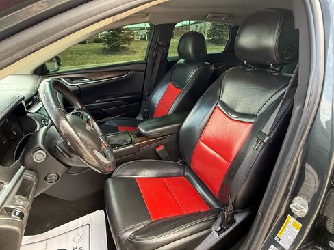 Used 2018 Cadillac XTS Luxury image 11