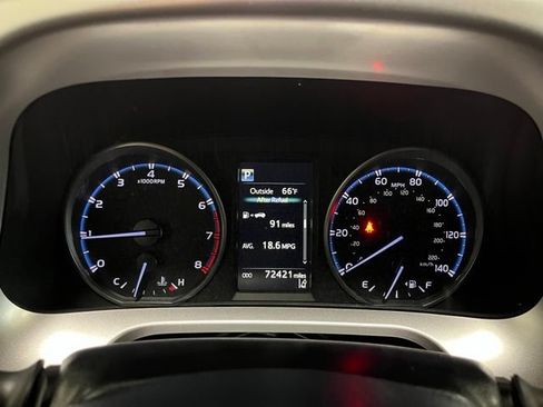 Used 2018 Toyota RAV4 LE w/ All Weather Liner Package AWD/4WD image 24