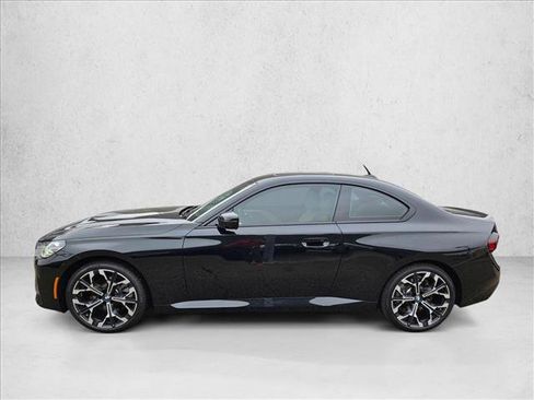 Used 2026 BMW 230i xDrive Coupe w/ Premium Package AWD/4WD image 5