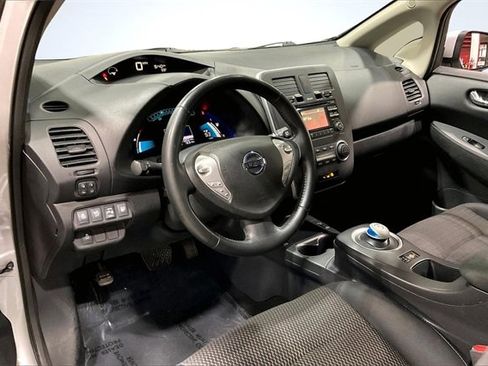 Used 2015 Nissan Leaf S w/ Charge Package image 14
