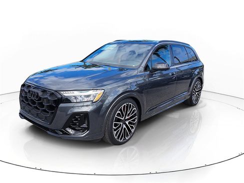 New 2026 Audi SQ7 Prestige image 2