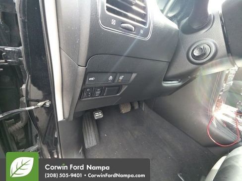 Used 2018 Nissan Armada Platinum w/ Captain Seat Package image 22