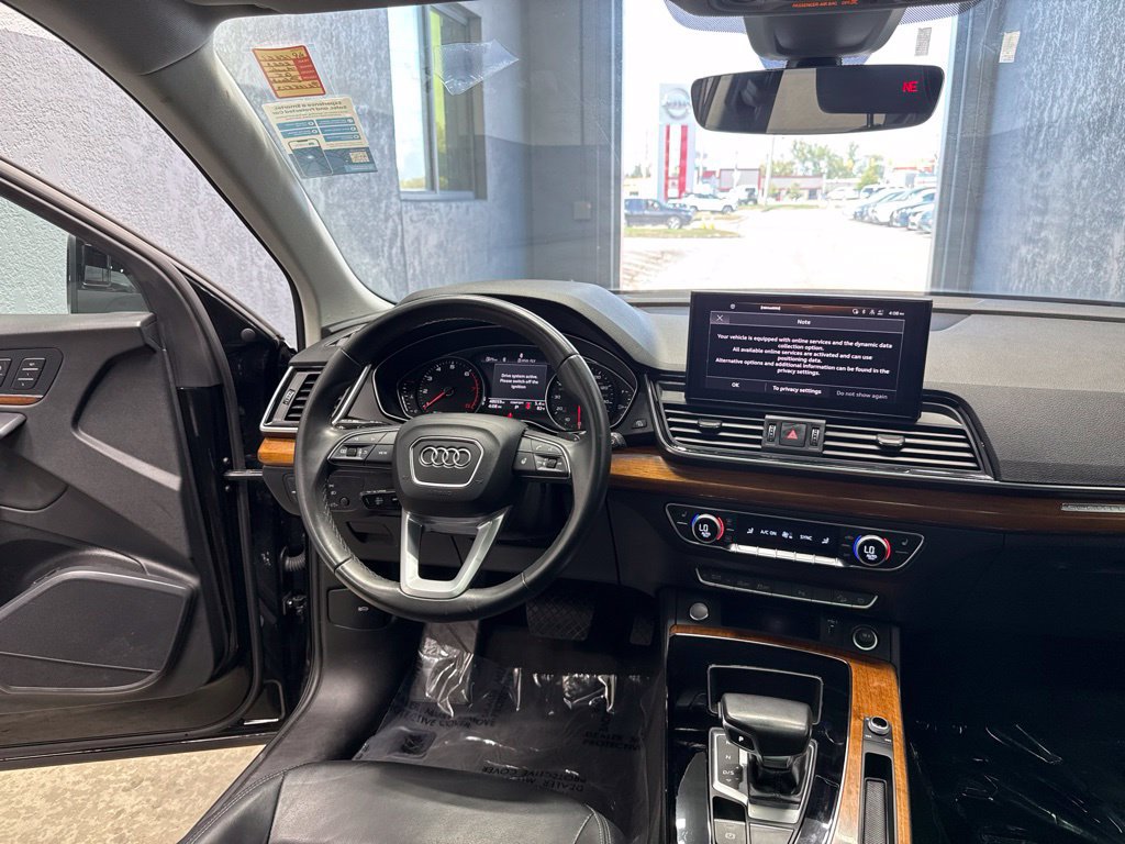 Used 2023 Audi Q5 2.0T Premium w/ Convenience Package AWD/4WD image 22