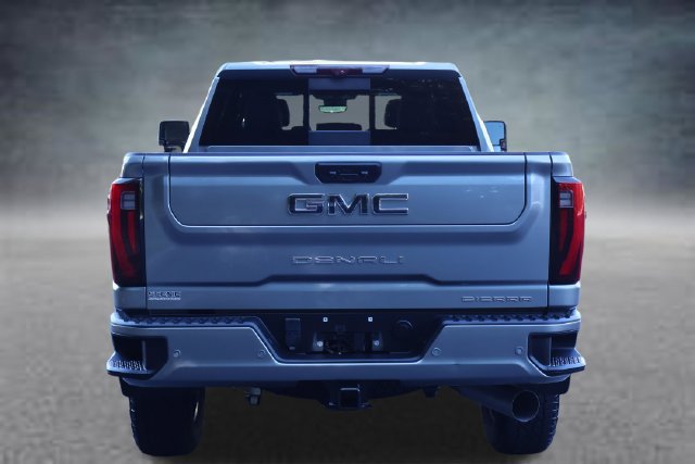 Used 2024 GMC Sierra 2500 Denali Ultimate AWD/4WD image 24