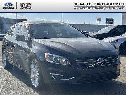 Used 2017 Volvo V60 T5 Platinum w/ Climate Package