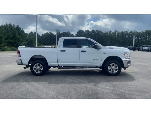 Used 2023 RAM 2500 Big Horn w/ Level 1 Equipment Group image 9