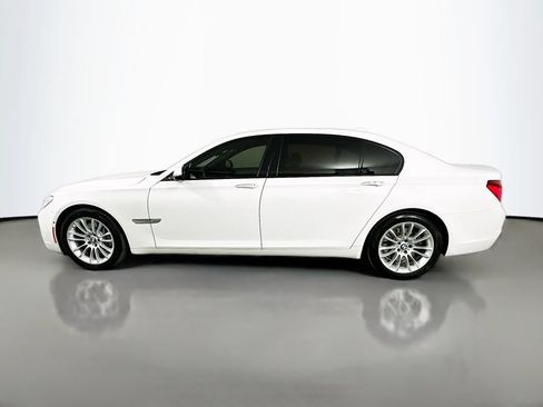 Used 2013 BMW 750Li RWD image 8