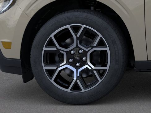 New 2025 Ford Maverick Lariat w/ 4K Tow Package image 20