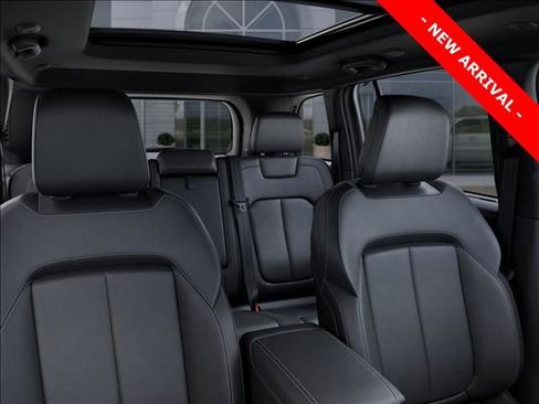 Used 2026 Jeep Grand Cherokee Limited w/ Luxury Tech Group II AWD/4WD image 26