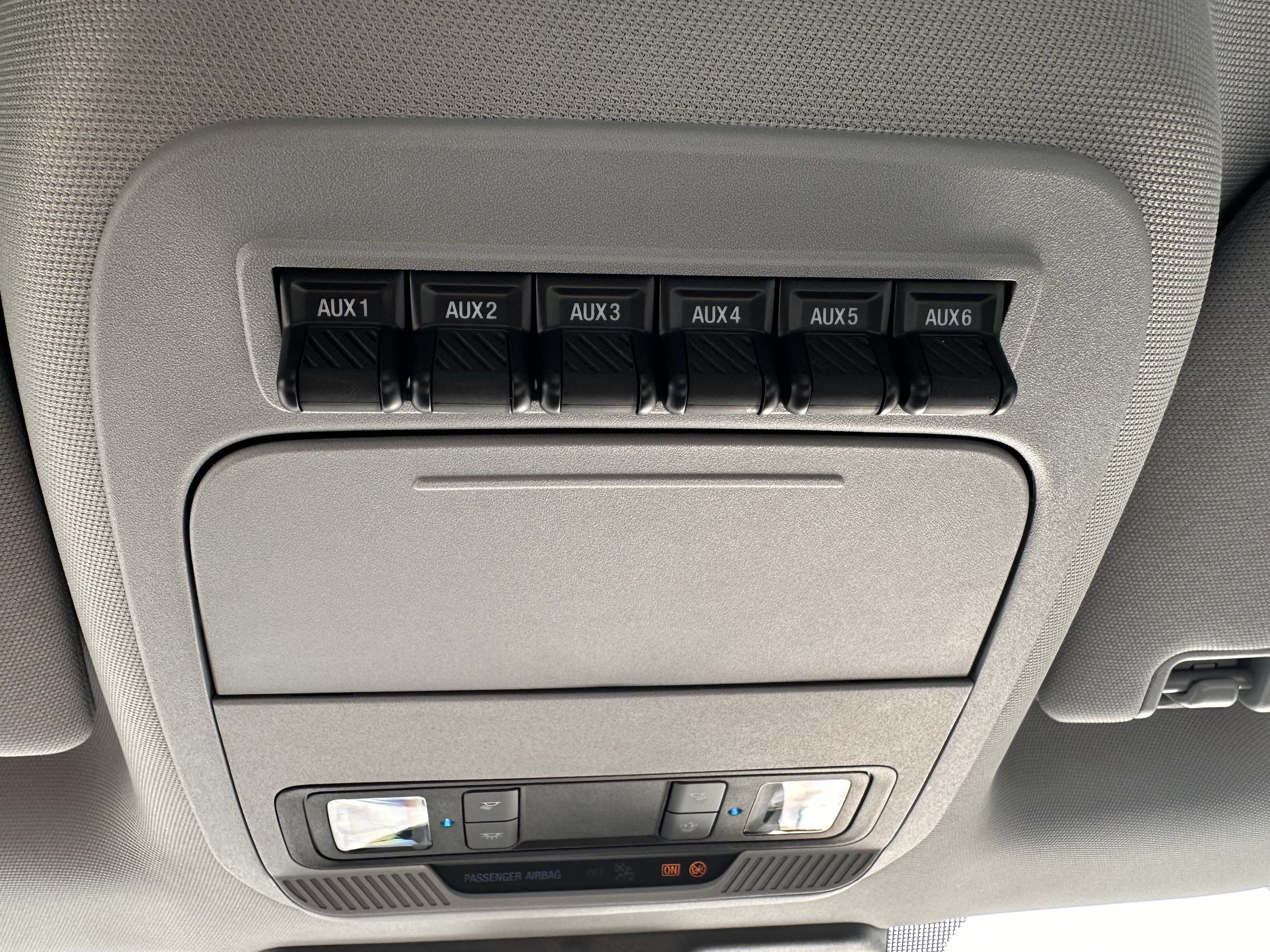 Used 2024 Ford F550 2WD Regular Cab Super Duty image 24