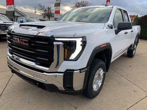 New 2026 GMC Sierra 2500 Pro image 8