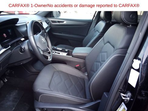 Used 2025 Volkswagen Atlas Cross Sport SE image 10