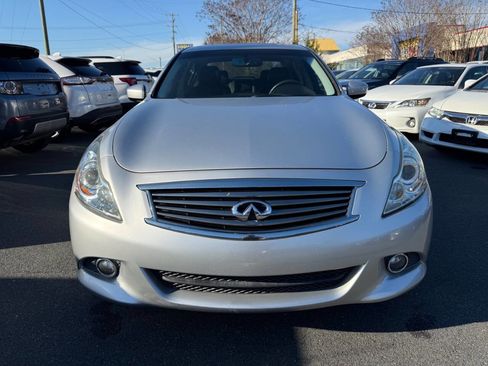 Used 2012 INFINITI G37 x Sedan w/ Premium Pkg image 2
