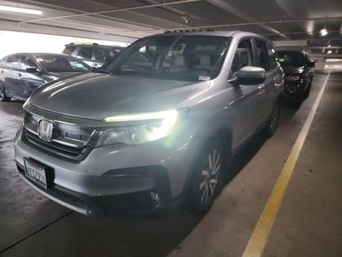 Used 2020 Honda Pilot EX-L image 4