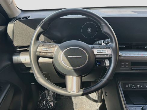 Used 2024 Hyundai Kona SEL w/ Convenience Package AWD/4WD image 18