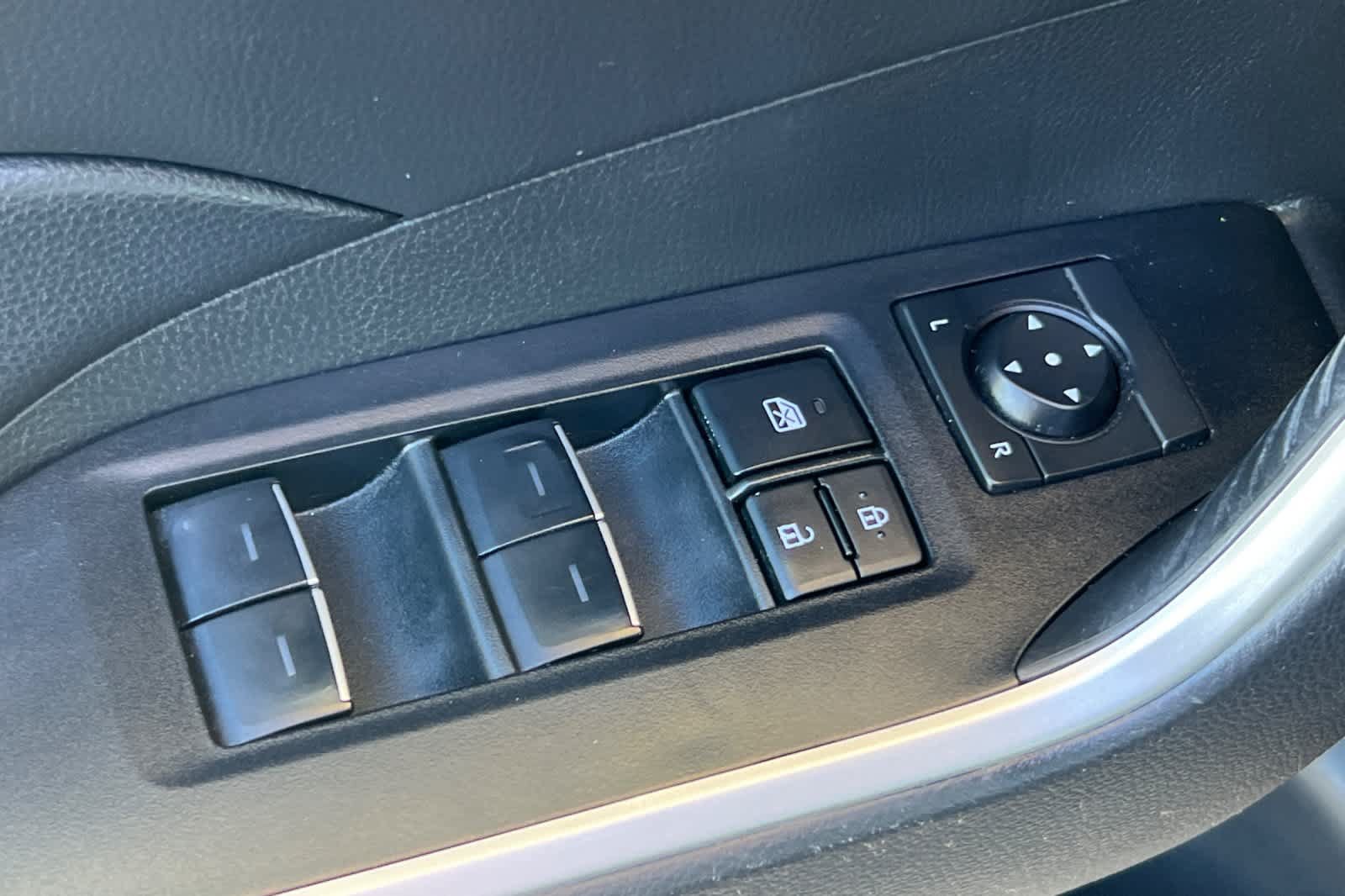 Certified 2023 Toyota RAV4 XLE Premium AWD/4WD image 13