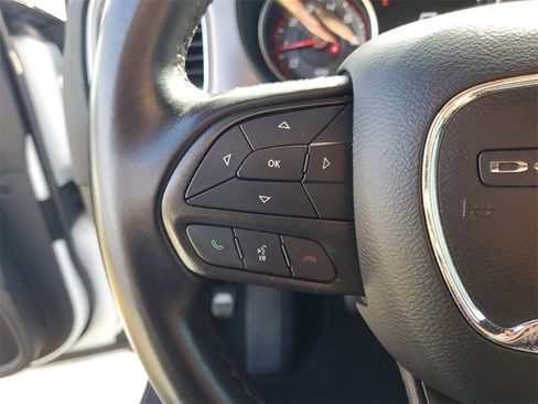 Used 2022 Dodge Charger SXT image 15