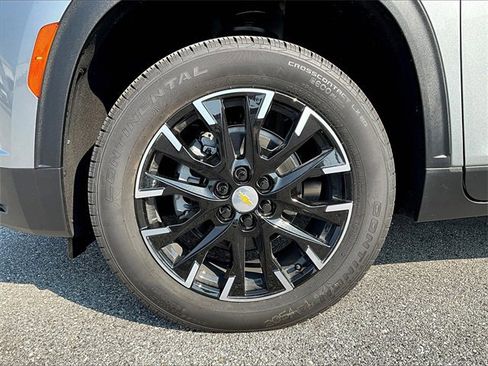 New 2025 Chevrolet Traverse LT w/ Sun and Wheel Package image 7