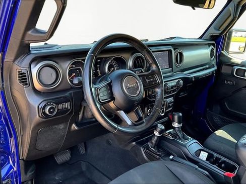 Used 2020 Jeep Wrangler Unlimited Sport AWD/4WD image 12