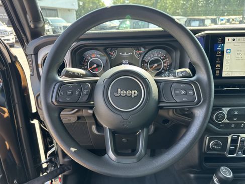 New 2025 Jeep Wrangler Unlimited Sport AWD/4WD image 31