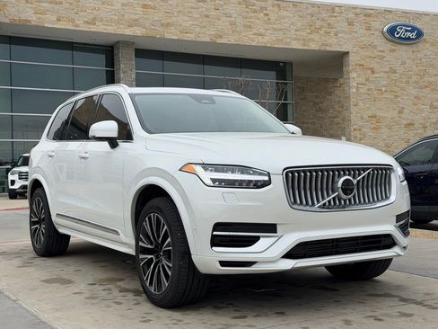 Used 2025 Volvo XC90 T8 Plus w/ Protection Package Premier image 19