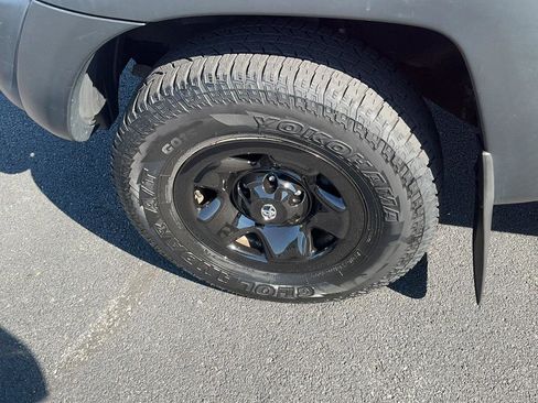 Used 2009 Toyota Tacoma 4x4 Double Cab image 12