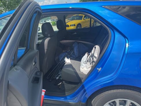 Used 2024 Chevrolet Equinox LT FWD image 10