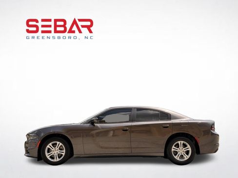Used 2022 Dodge Charger SXT RWD image 12