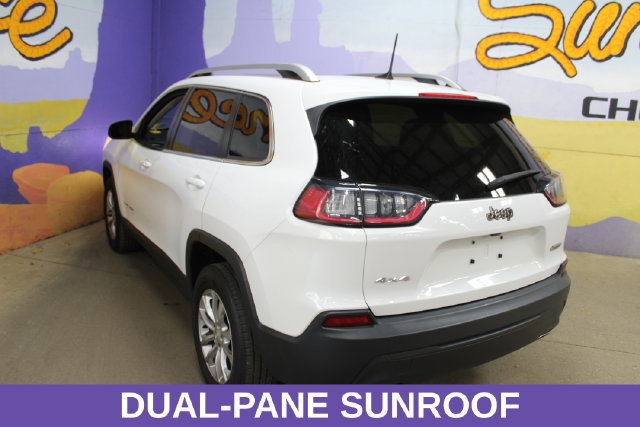 Used 2019 Jeep Cherokee Latitude w/ Comfort & Convenience Group AWD/4WD image 6