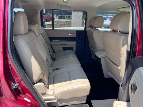 Used 2013 Ford Flex SEL AWD/4WD image 17