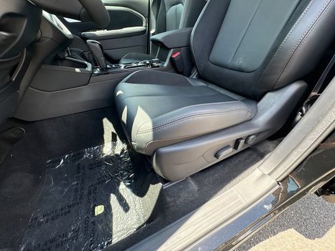 New 2026 Subaru Forester Touring AWD/4WD image 13