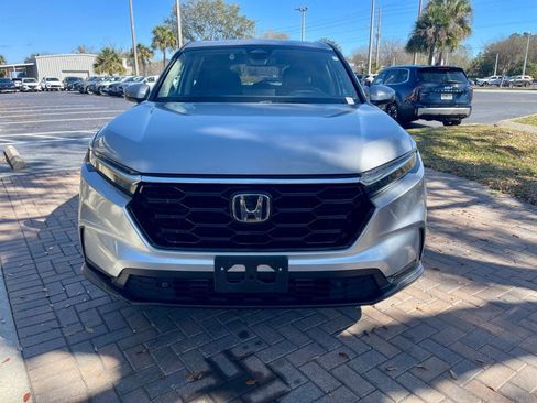 Used 2025 Honda CR-V EX-L image 9