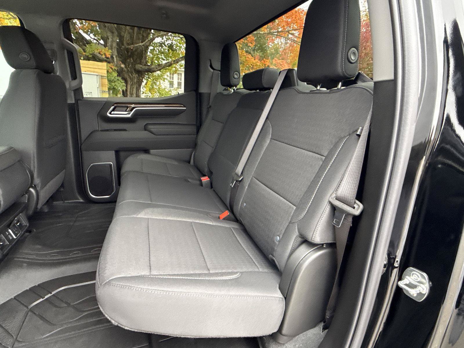 New 2026 Chevrolet Silverado 1500 RST w/ RST Select Package AWD/4WD image 17