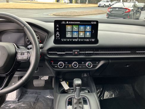 Certified 2024 Honda HR-V EX-L image 25