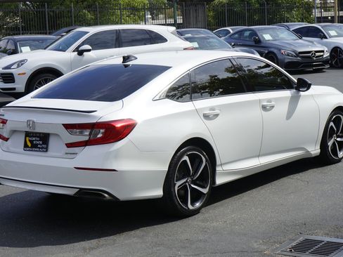 Used 2021 Honda Accord Sport image 7