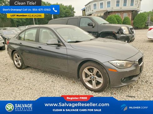 Used 2013 BMW 328i xDrive Sedan AWD/4WD image 5