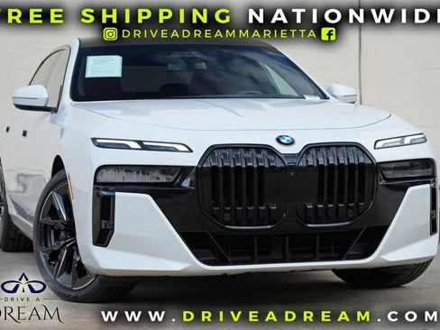 Used 2023 BMW 740i RWD image 2