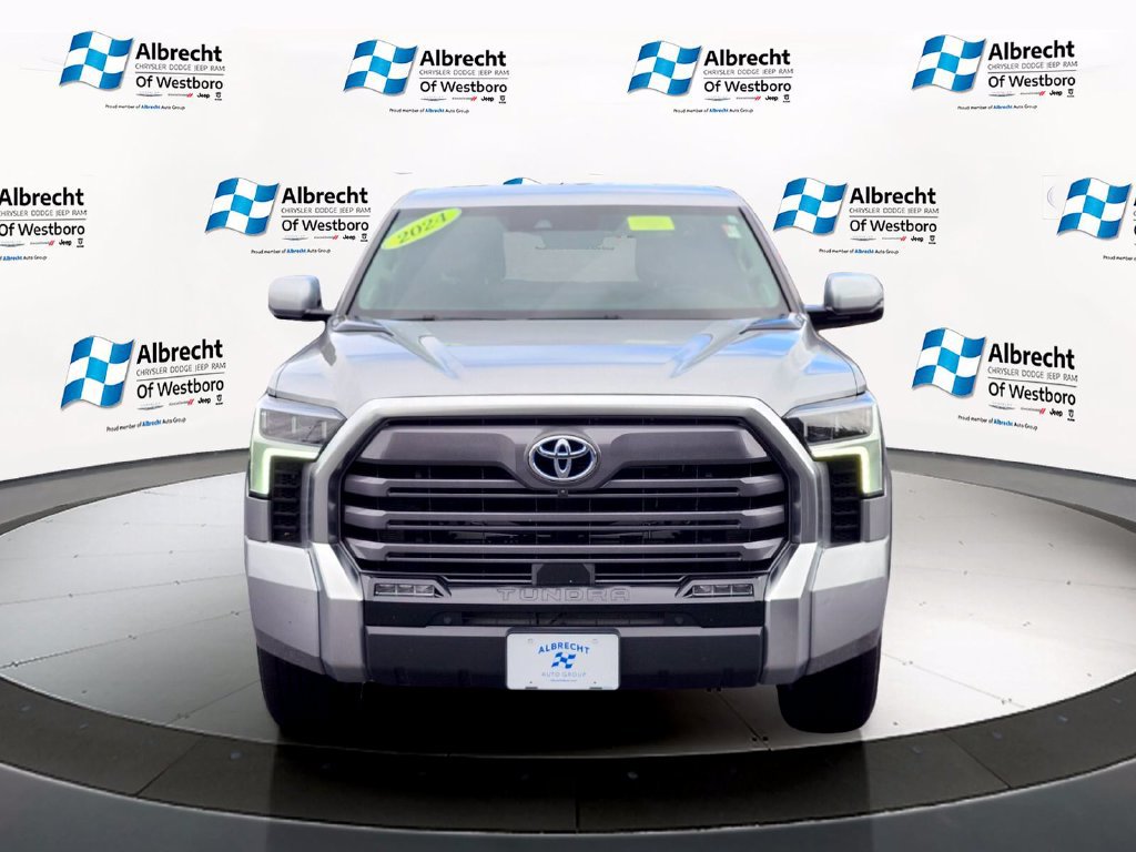 Used 2024 Toyota Tundra Limited AWD/4WD image 8