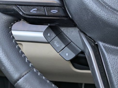 Used 2019 Subaru Outback 2.5i Limited AWD/4WD image 35