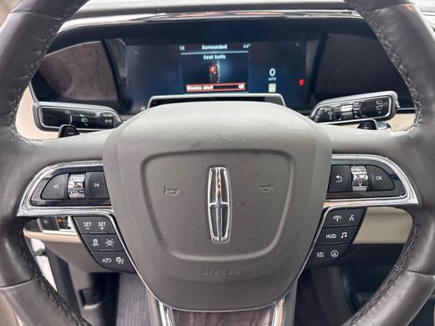 Certified 2023 Lincoln Navigator Reserve AWD/4WD image 16