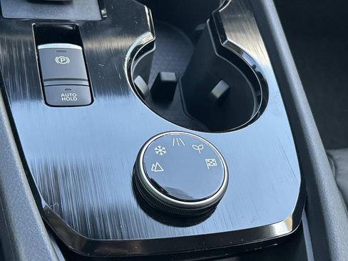 New 2026 Nissan Rogue SV AWD/4WD image 34