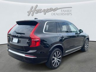 Used 2023 Volvo XC90 B6 Plus video 5